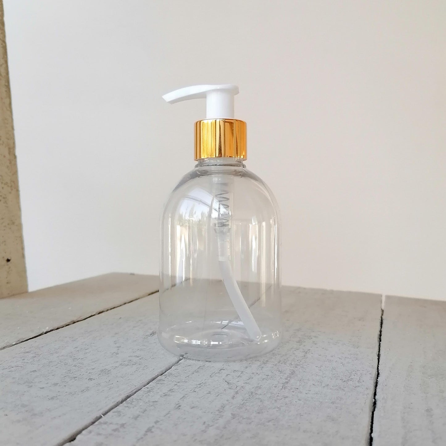 Gel para Barba con Minoxidil al 5% con tu propia marca